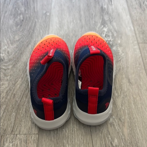 EUC Rugged Shark Toddler Boys Blue, Orange, Red Water Shoes with Tread Size 9 - Picture 6 of 10